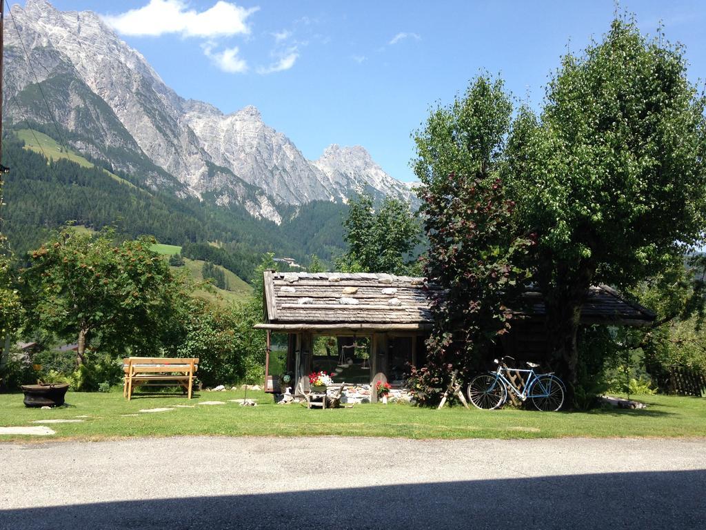 Bed and Breakfast Pfindlhof Leogang Exterior foto